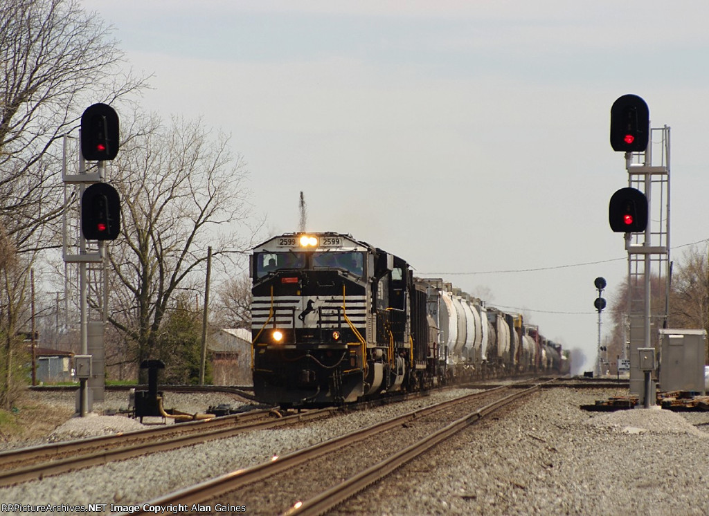 NS SD70M 2599